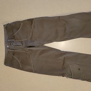 Athleta adventure pants size 6T